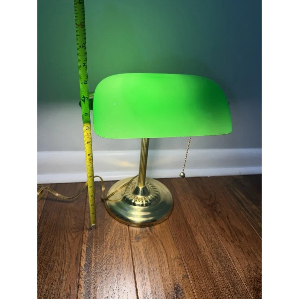 Vintage Underwriters Laboratories Portable Brass Bankers Desk Lamp Green MCM